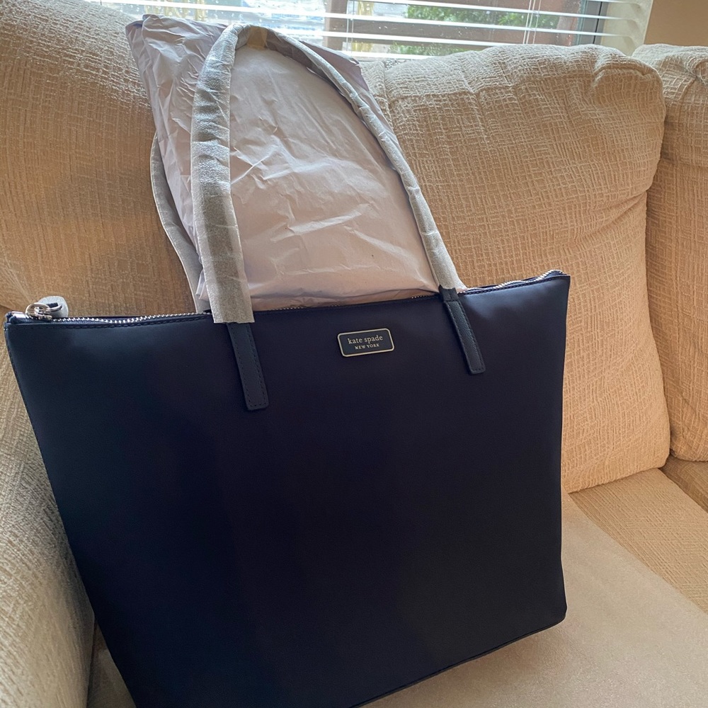 Kate Spade / hayden top zip nylon tote